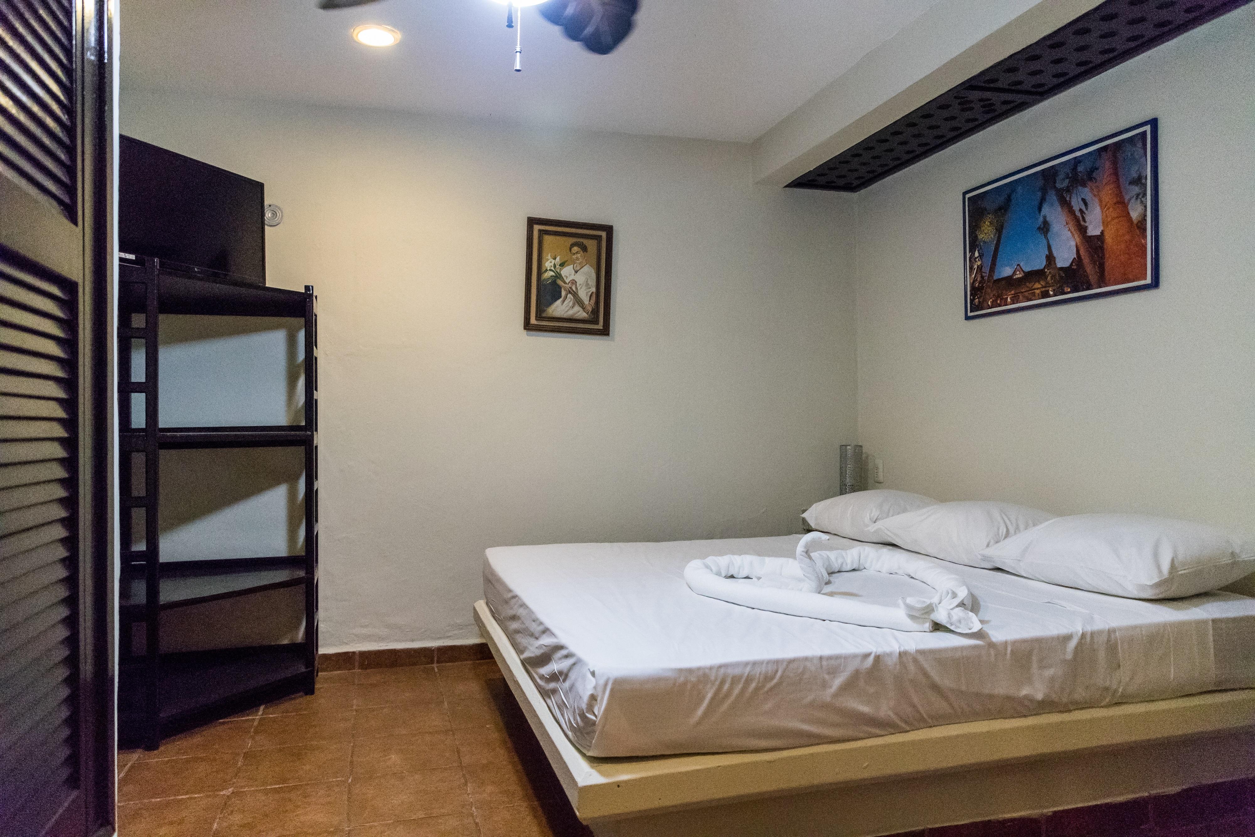Moonshine Hotel Плайя-дель-Кармен Екстер'єр фото